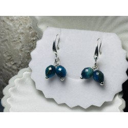 Kolczyki kamienie naturalne apatyt srebro 925 ciemny Morski