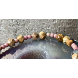 Rodonit jaspis mozaikowy pudrowa złota bransoletka z kamieni