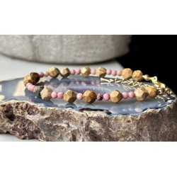 Rodonit jaspis mozaikowy pudrowa złota bransoletka z kamieni