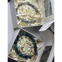 Zestaw 4 bransoletek personalizowanych z kamieni w kolorze kc gold