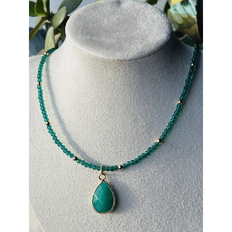 Szmaragdowy zielony naszyjnik z amazonitem złote dodatki
