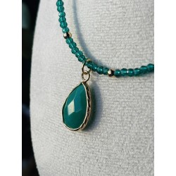 Szmaragdowy zielony naszyjnik z amazonitem złote dodatki